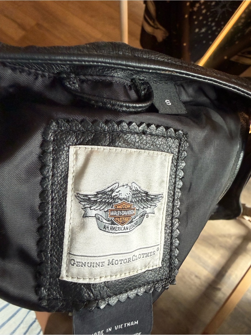 Harley-Davidson Black and White Leather Jacket Label Detail and gloves size sm - Picture 5 of 11